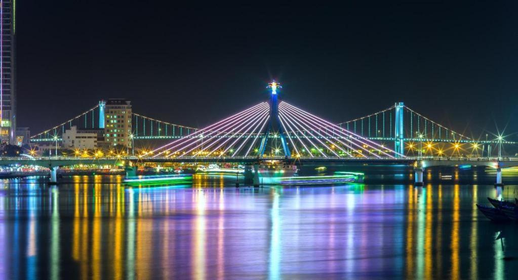 Orient Hotel Da Nang Bagian luar foto