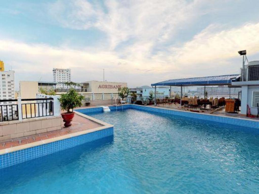 Orient Hotel Da Nang Bagian luar foto